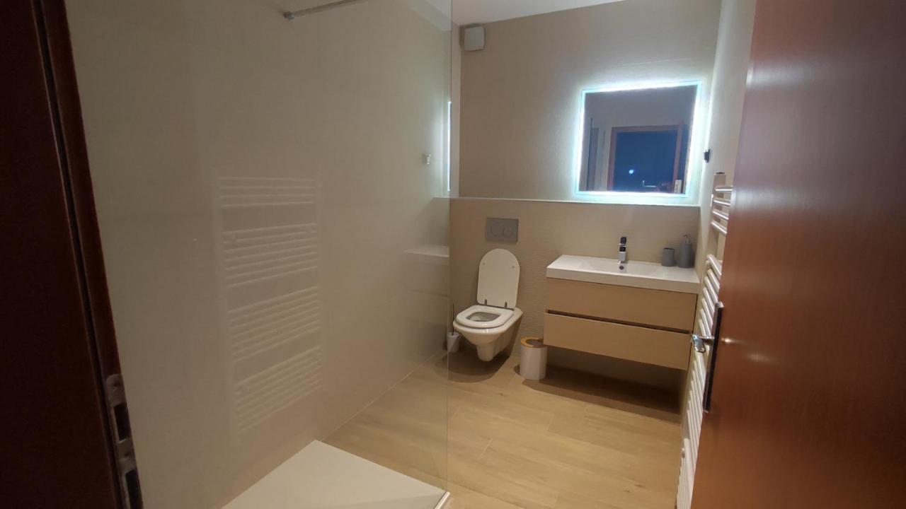 Parenzo Premium Apartment ポレッチ エクステリア 写真