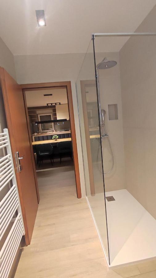 Parenzo Premium Apartment ポレッチ エクステリア 写真